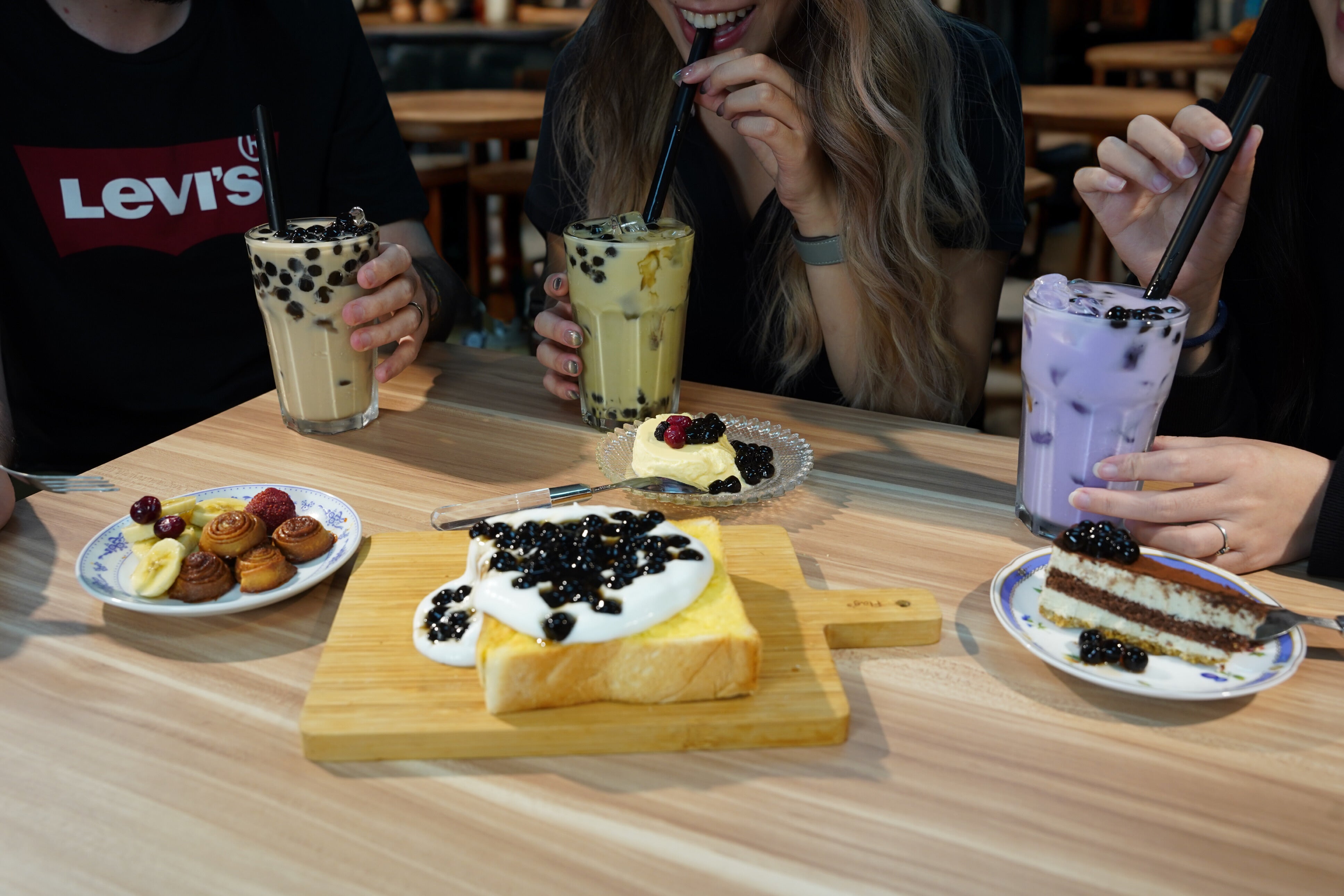 <p><strong>A Growing Favorite: </strong><br/>Matcha is a trending product at a global scale. it lends itself to hot and iced matcha drinks, desserts, and culinary creations, and also pairs wonderfully with a plethora of flavors making it a must have for any cafe.</p>